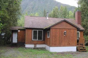 21407 Settlers Dr, Chugiak, AK 99567 