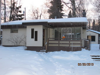 7042 Terry St, Anchorage, AK 99502 