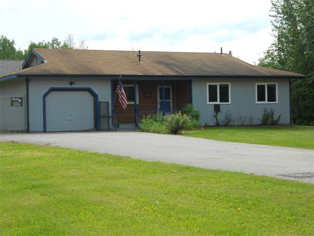 4006 Lakewood Loop, North Pole, AK 99705 