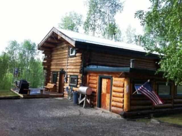 1365 Glade Court, Fairbanks, AK 99701 