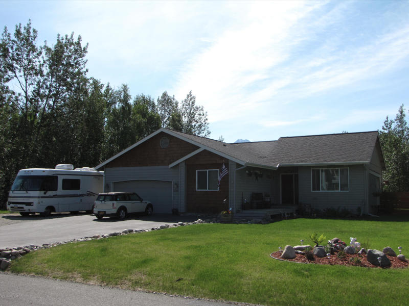 1242 E Hidden Ranch Looop, Palmer, AK 99645 