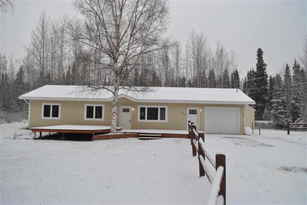 3000 Maule Ln, North Pole, AK 99705 