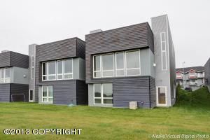 1382 Northbluff Drive, Anchorage, AK 99501 