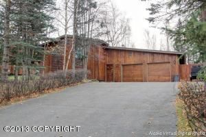 521 Donna Drive, Anchorage, AK 99504 