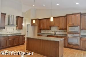 2845 Morgan Loop, Anchorage, AK 99516 