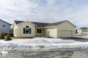 1305 E Fairview Meadows Avenue, Wasilla, AK 99654 