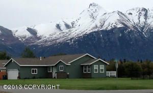 607 N Angus Loop, Palmer, AK 99645 