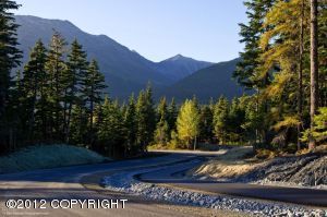 L3 Verbier Way, Girdwood, AK 99587 