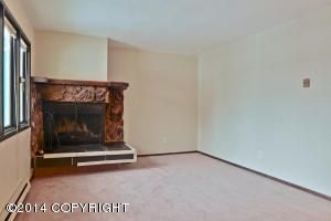 4784 Eagle Street, Anchorage, AK 99503 