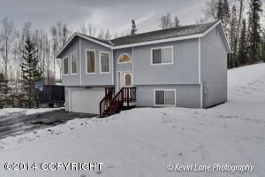 109 N Jessica Lane, Palmer, AK 99645 