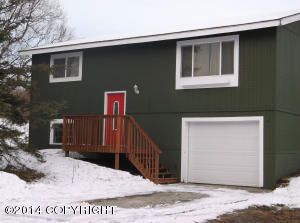 229 W Dolphin Avenue, Palmer, AK 99645 