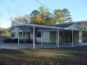 111 DONALD CIR, GLENCOE, AL 35905