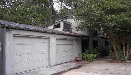 4755 Wine Ridge Lane, Birmingham, AL 35244 