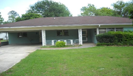3500 Oakwood Drive, Adamsville, AL 35005 