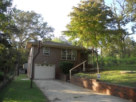 918 11TH AVE N, BESSEMER, AL 35020