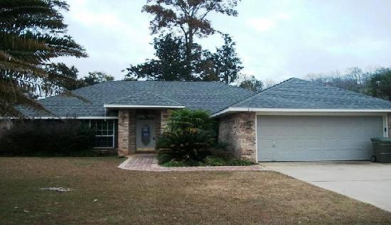 310 Monteith Oaks Drive, Foley, AL 36535 