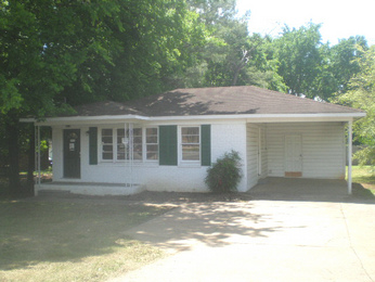 2219 Oakwood Ave NW, Huntsville, AL 35810 