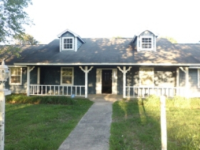 1021 Whippoorwill Ln, Atmore, AL 36502 
