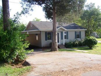 37 Sellers St, Monroeville, AL 36460 