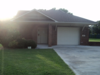 142 Ivy Park Cir, Albertville, AL 35950 