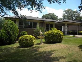 956 48th St W, Birmingham, AL 35208 