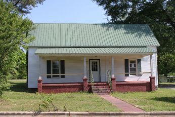 728 2nd Avenue SW, Hamilton, AL 35570 