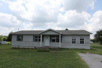 202 Flint River Dr, New Market, AL 35761 