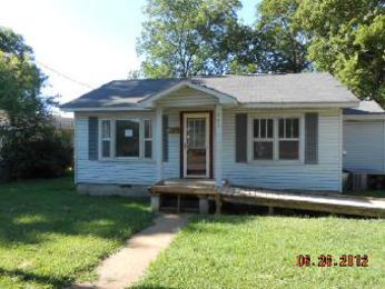 202 Oak St, Athens, AL 35611 