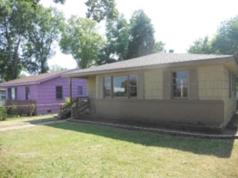 1026 Brooklane Dr, Bessemer, AL 35023 