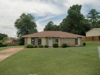103 Stakley Dr, Prattville, AL 36067 