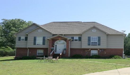 520 Hidden Ridge Dr, Odenville, AL 35120 
