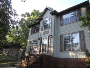 713 Colonial Dr, Alabaster, AL 35007 