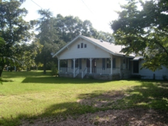 7350 N Woods Dr, Semmes, AL 36575 