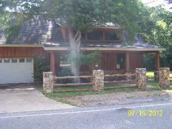 414 White Plains Rd, Anniston, AL 36207 