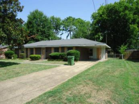 1067 Queensbury, Montgomery, AL 36116 