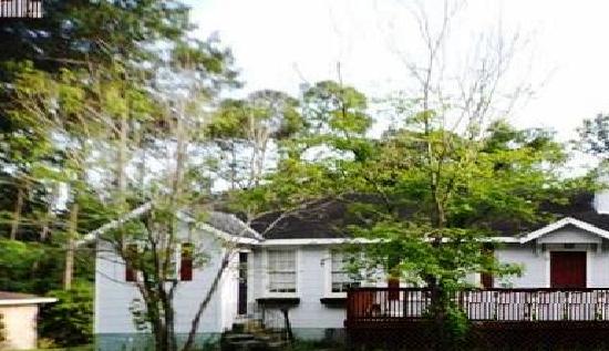 4705 Princeton Dr, Mobile, AL 36618 