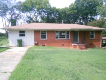 827 W Arbor Dr NW, Huntsville, AL 35811 