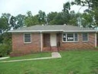 2108 5th Way NW, Center Point, AL 35215 