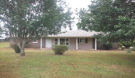 2909 Central Road, Eclectic, AL 36024 