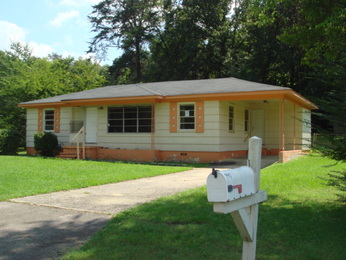 947 Brandy Ln, Birmingham, AL 35214 