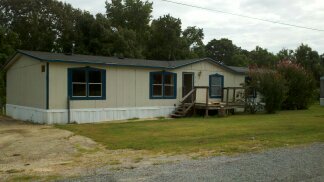 1716 Alpine Dr, Deatsville, AL 36022 