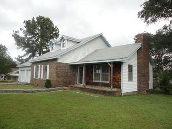 64 Eason Dr, Phenix City, AL 36869 