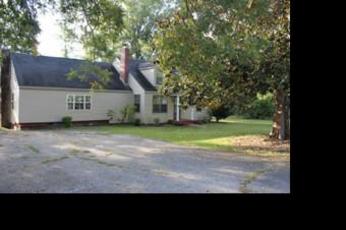 4235 Cusseta Rd, Lanett, AL 36863 