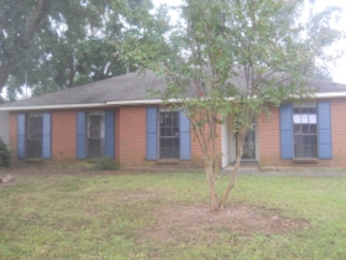 957 N Burbank Dr, Montgomery, AL 36117 