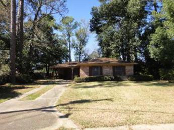 2756 Belvedere Cir, Mobile, AL 36606 