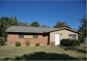 725 Placid Dr, Montgomery, AL 36117 