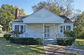 19 2nd St N, Pell City, AL 35125 