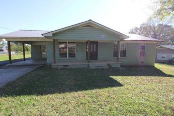 686 Willow Lake Rd, Guntersville, AL 35976 