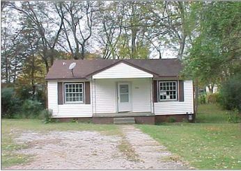 206 Delaware Cir, Huntsville, AL 35811 