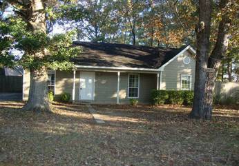 5735 Airport Rd, Coosada, AL 36020 